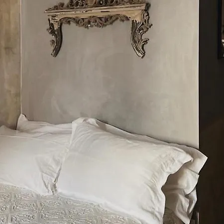 Il Salotto Di Maria Pia