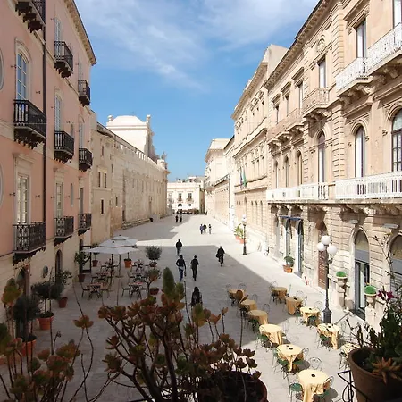 Il Salotto Di Maria Pia 3* Syracuse