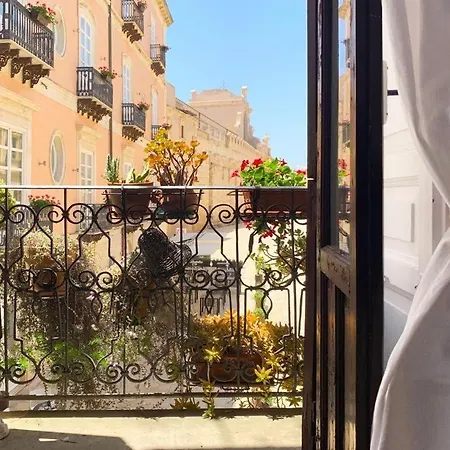 Il Salotto Di Maria Pia 4* Syracuse