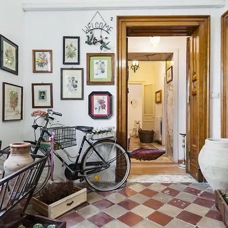 Il Salotto Di Maria Pia Syrakusa